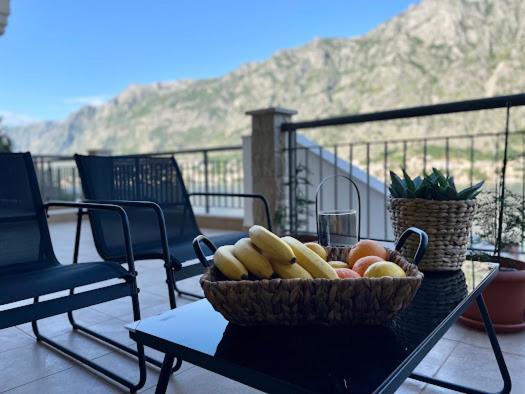 J&M Apartment Kotor Exteriér fotografie