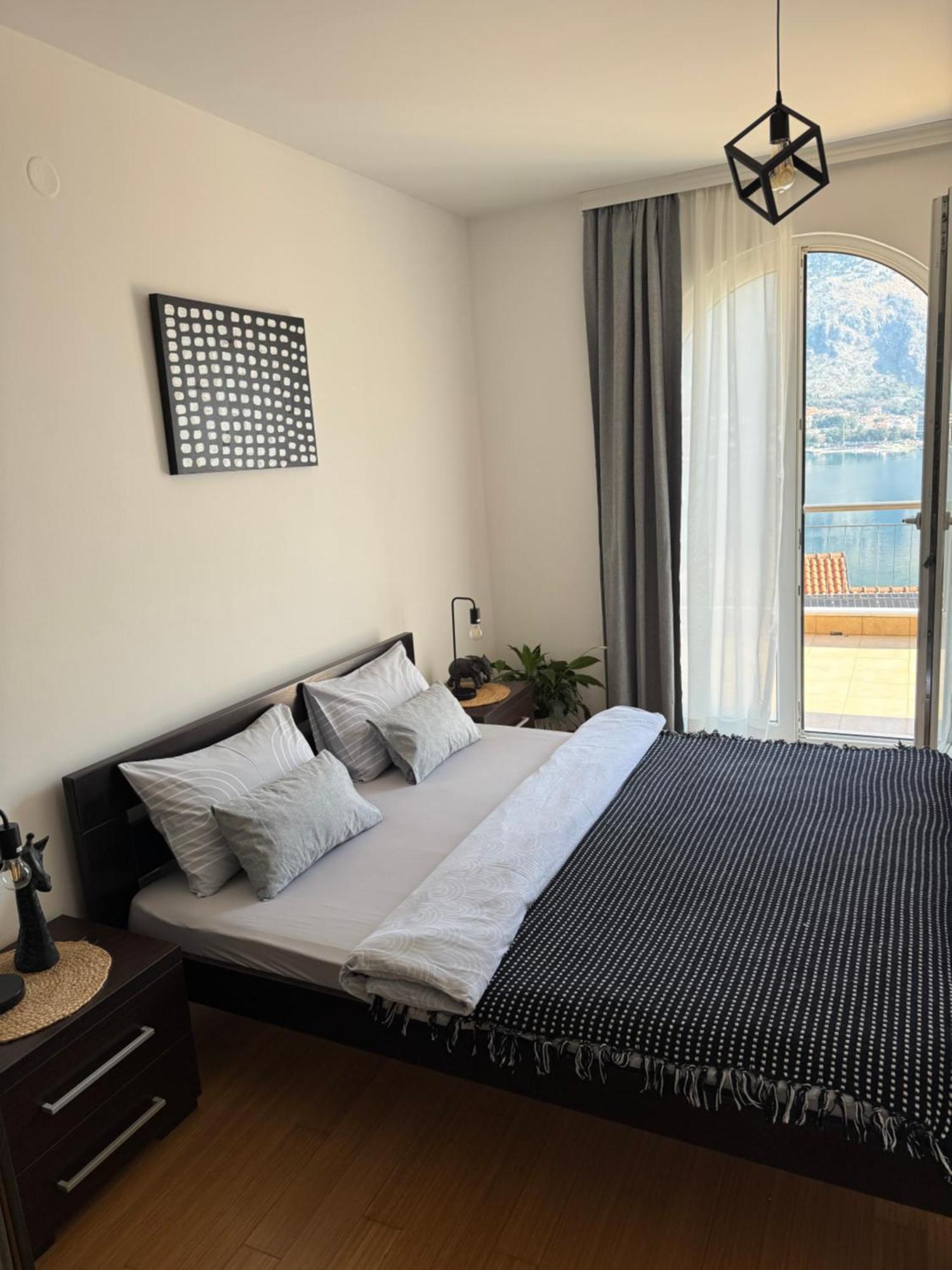 J&M Apartment Kotor Exteriér fotografie