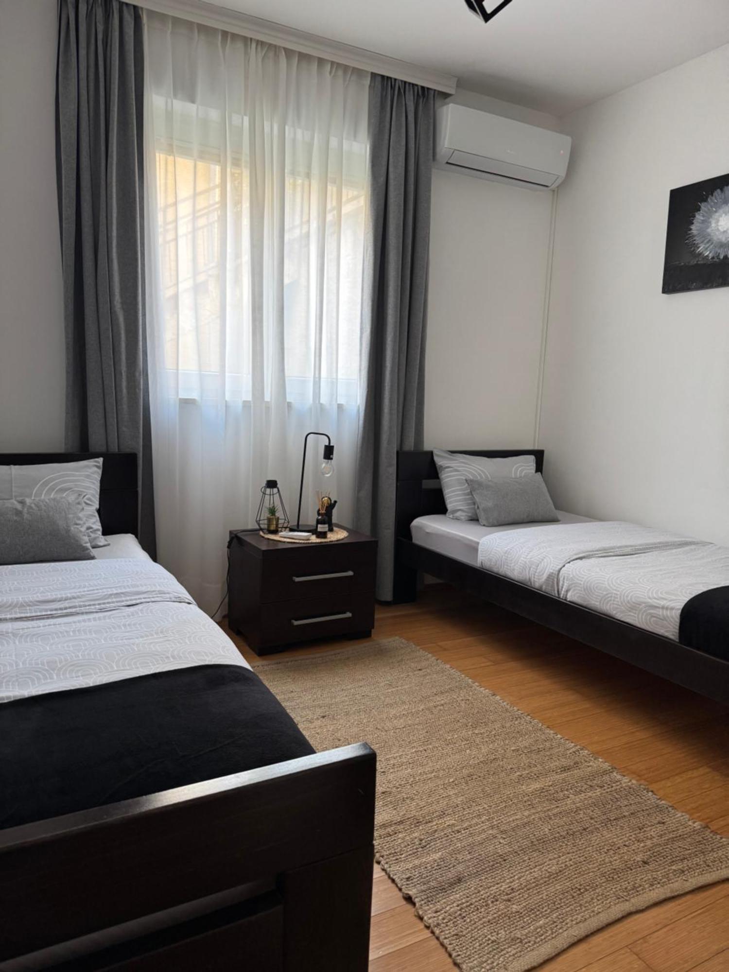 J&M Apartment Kotor Exteriér fotografie